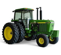 4255 Tractor
