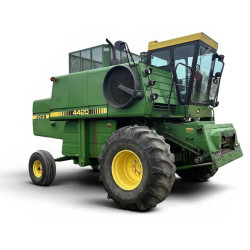 4420 Combines (SN: up to 550000) (North America) Operators Manual (OMH111324)