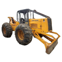 640 Skidders and 640 Grapple Skidders Technical Manual (TM1124)