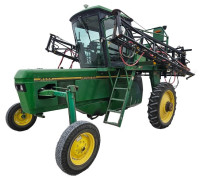6500 Self-Propelled Sprayer/Spreader