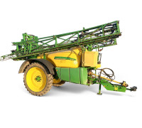 732i Trailed Crop Sprayer