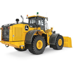 744L (SN. from F697293, L697293) 4WD Loaders Operation and Test Manual (TM14363X19)