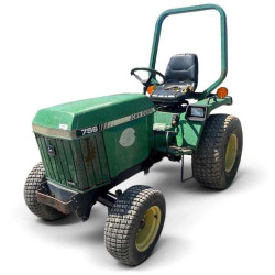 756 and 856 Compact Utility Tractors (SN: up to 475000, North America) Operators Manual (OMM72247)