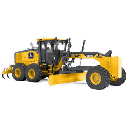 770 P and 772 P Motor Graders (SN. from D_10524, L_10524) Operators Manual (OMT484864X019)