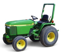 790 Compact Utility Tractor