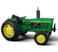 820 Tractor