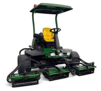 8700 PrecisionCut Lightweight Fairway Mower