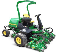8800 Terraincut Lightweight Fairway Mower