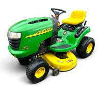 L111 Lawn Tractor