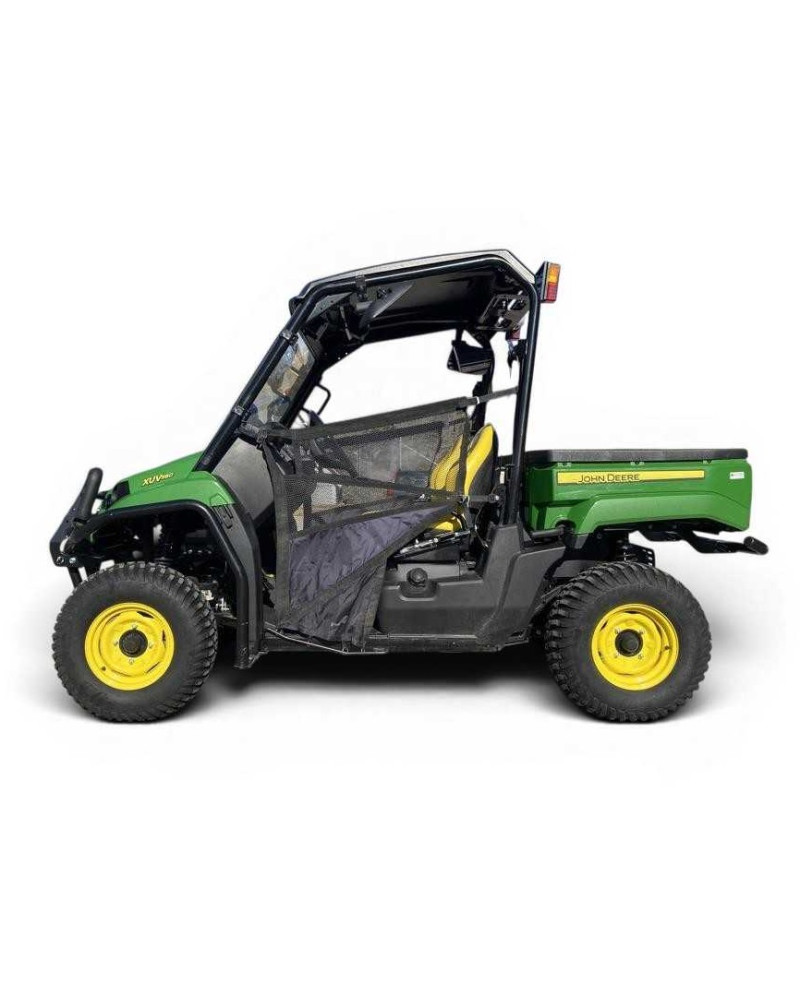 John Deere XUV560 and XUV560 S4 Gator Utility Vehicles (SN: from 010001) (Export Edition) Operators Manual (OMM175931)