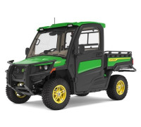 XUV 875R Gator Utility Vehicle