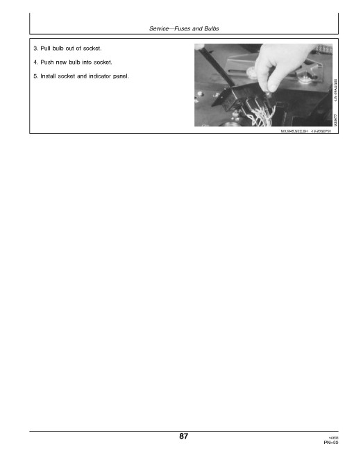 John Deere F915 (SN: 010001 - 475000) and F935 (SN: 010001 - 150000) Front Mowers (Europe) Operators Manual (OMM113938)